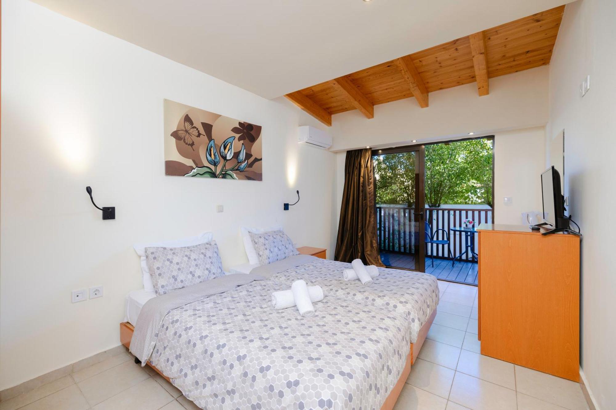 Heleni Beach Hotel Ialysos (Rhodes) Exterior foto