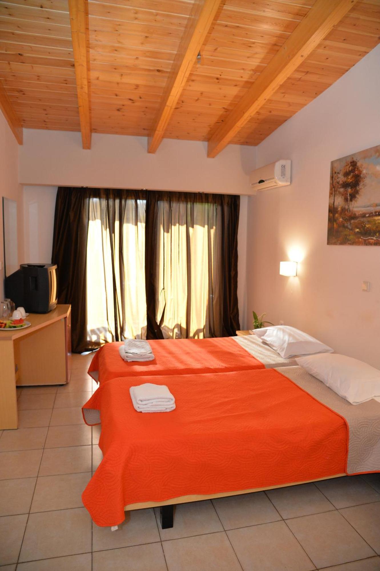 Heleni Beach Hotel Ialysos (Rhodes) Quarto foto